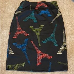 Black eifle tower skirt